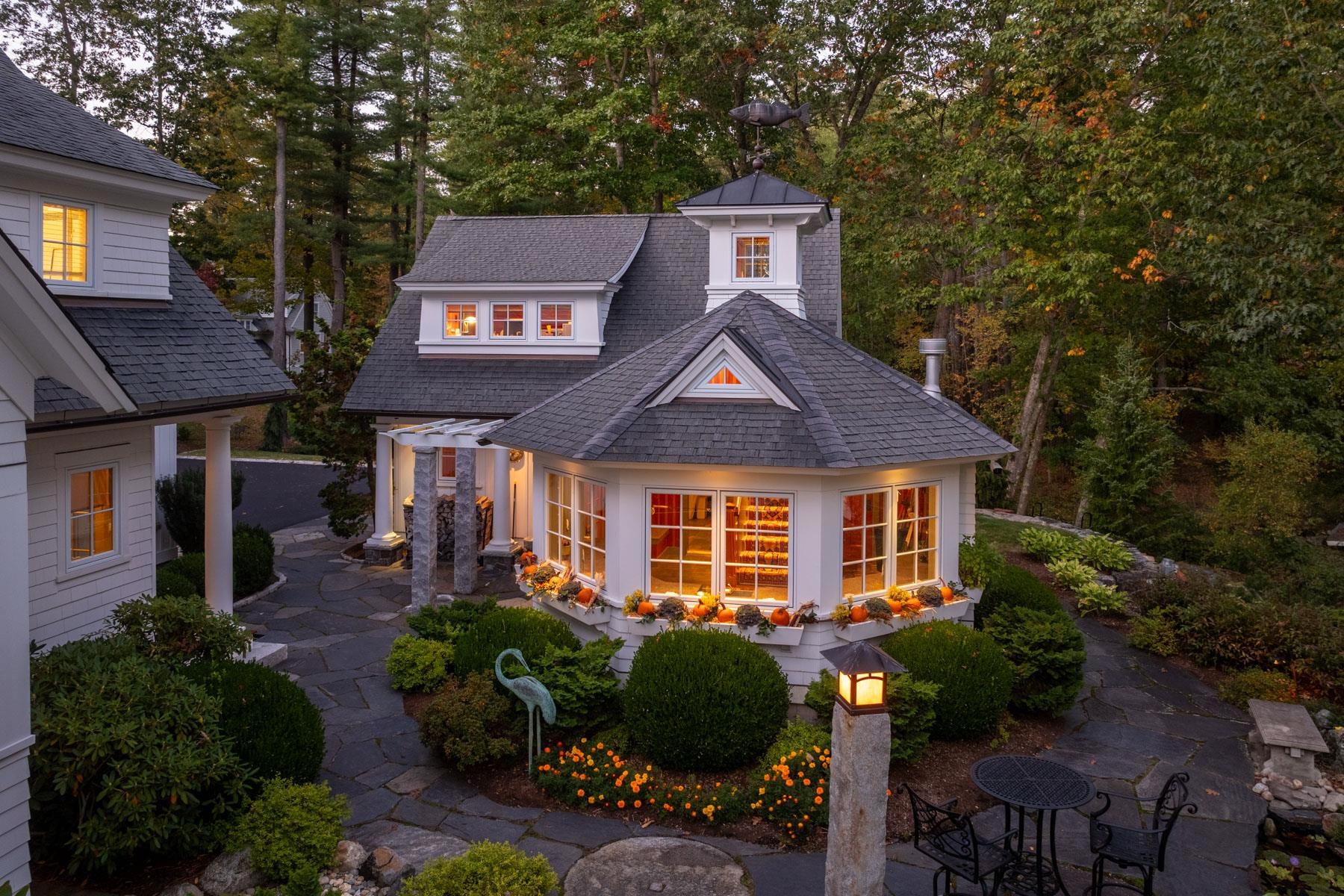 24 WISTERIA Drive
