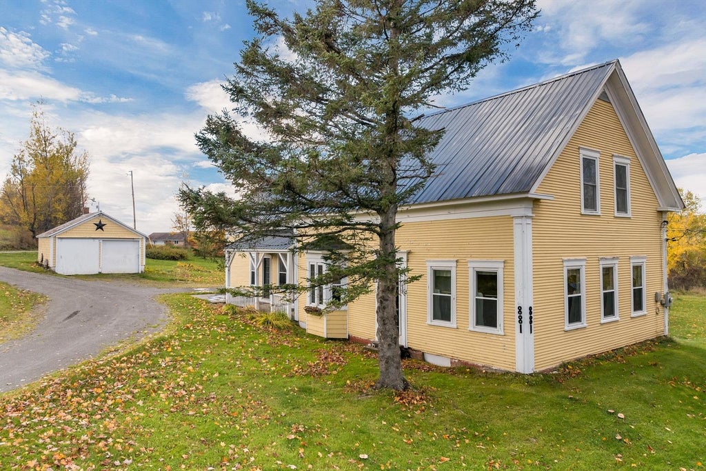 Photo of 881 S Hill Road, Stewartstown, NH 03576 (MLS # 5114440)