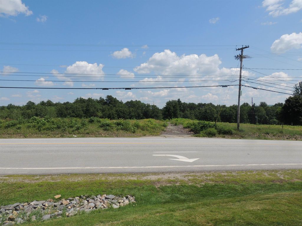Photo of 355 Laconia Road, Tilton, NH 03276 (MLS # 5097491)