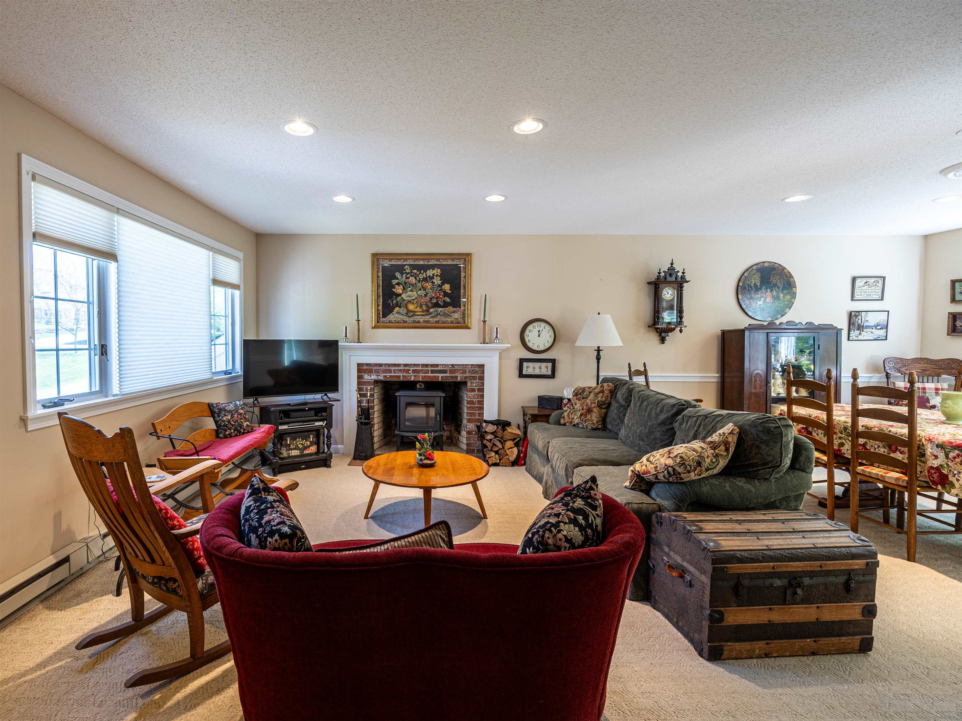 144 Hilltop Place