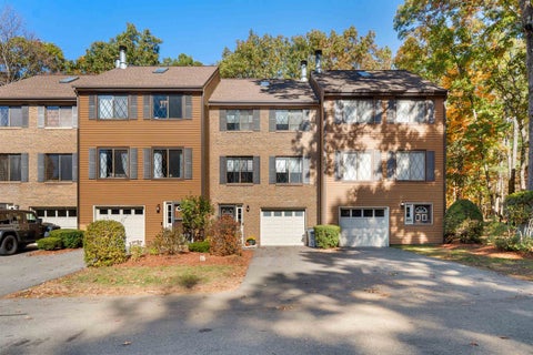Photo of 6 Winrow Drive, Merrimack, NH 03054 (MLS # 5114924)