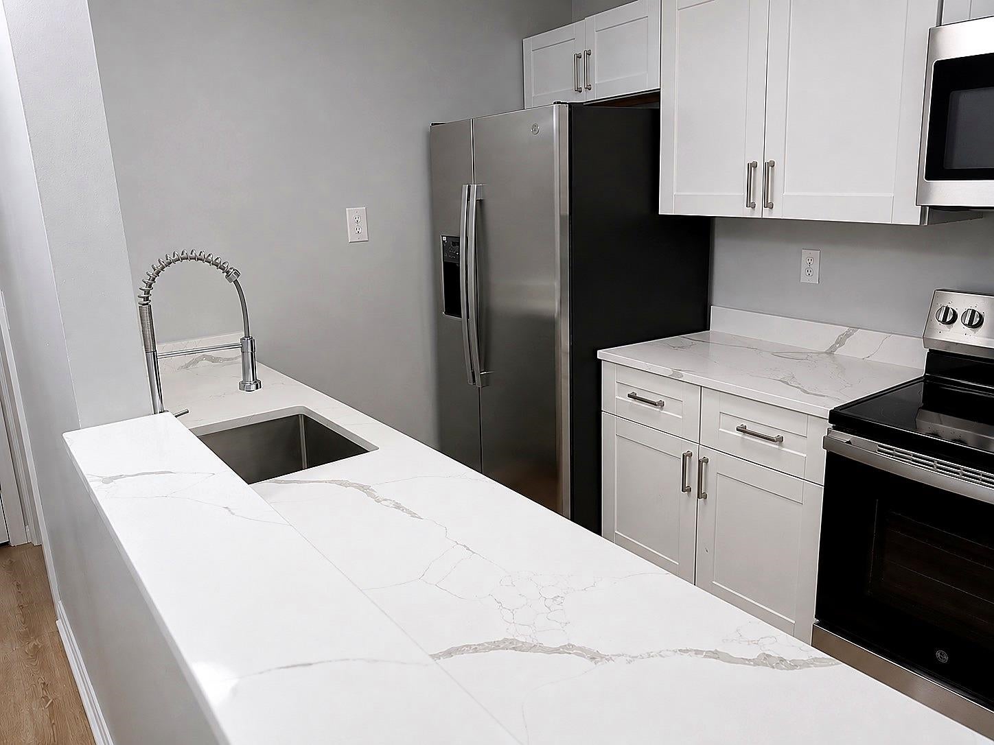 2 Mayfair Lane 101