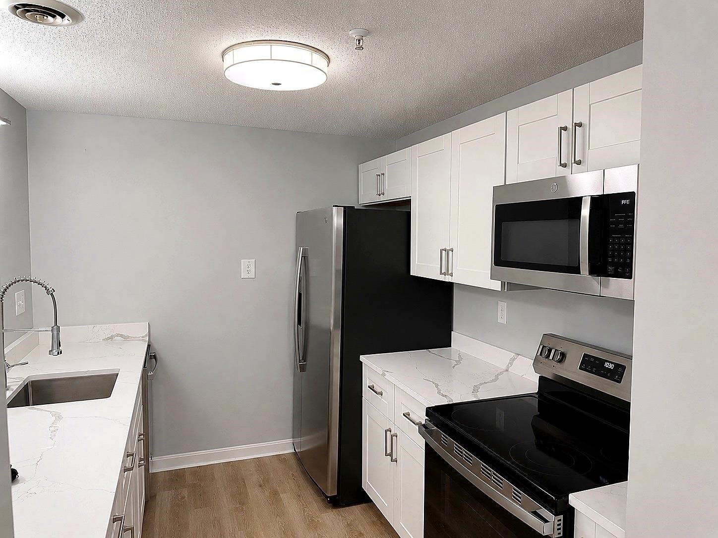 2 Mayfair Lane 101