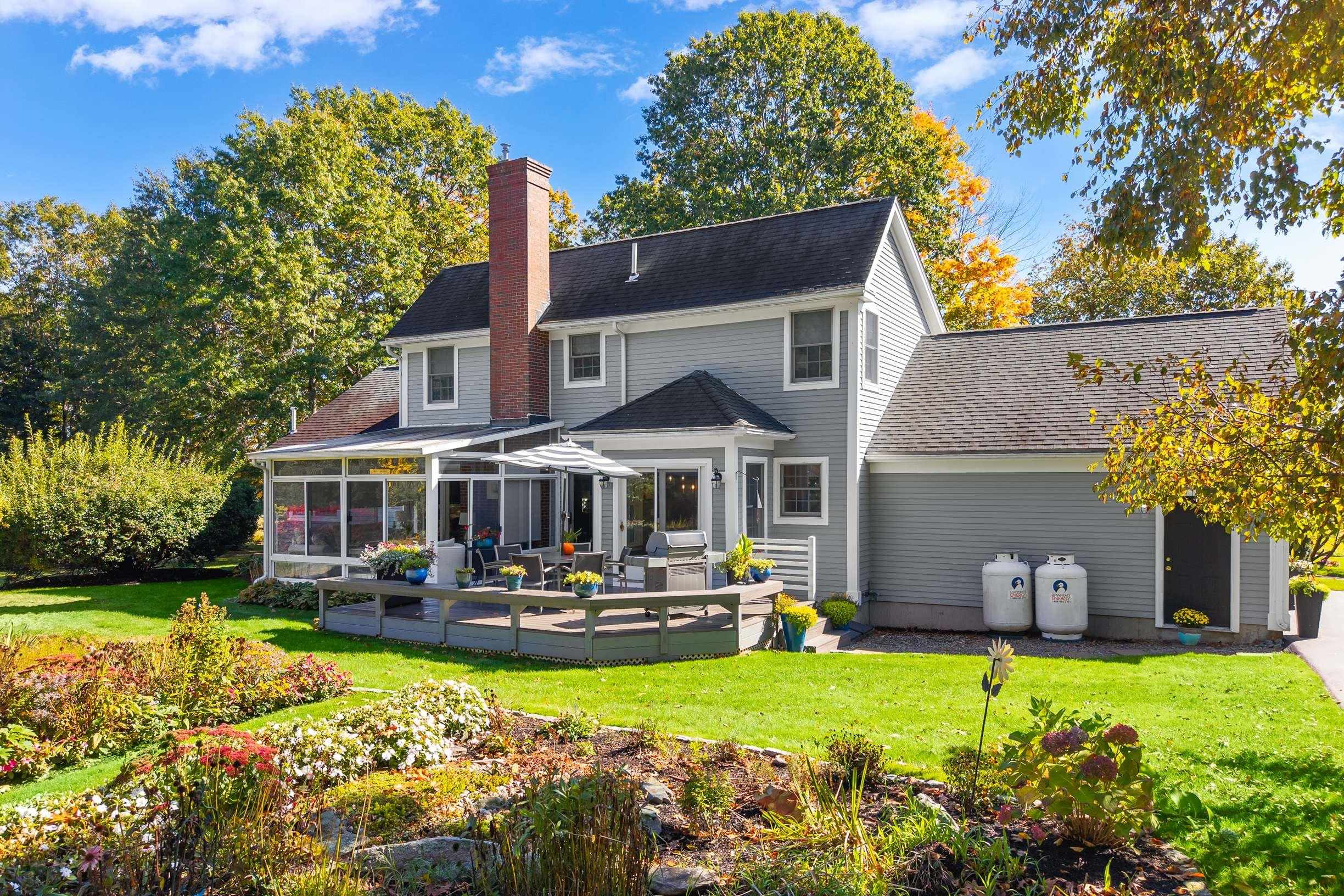 3 Jeffrey Drive