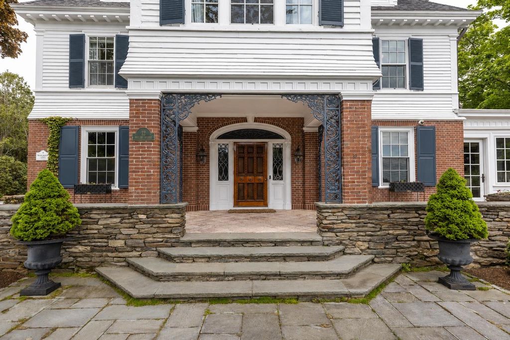 Photo of 12 Willow Avenue, North Hampton, NH 03862 (MLS # 5094875)