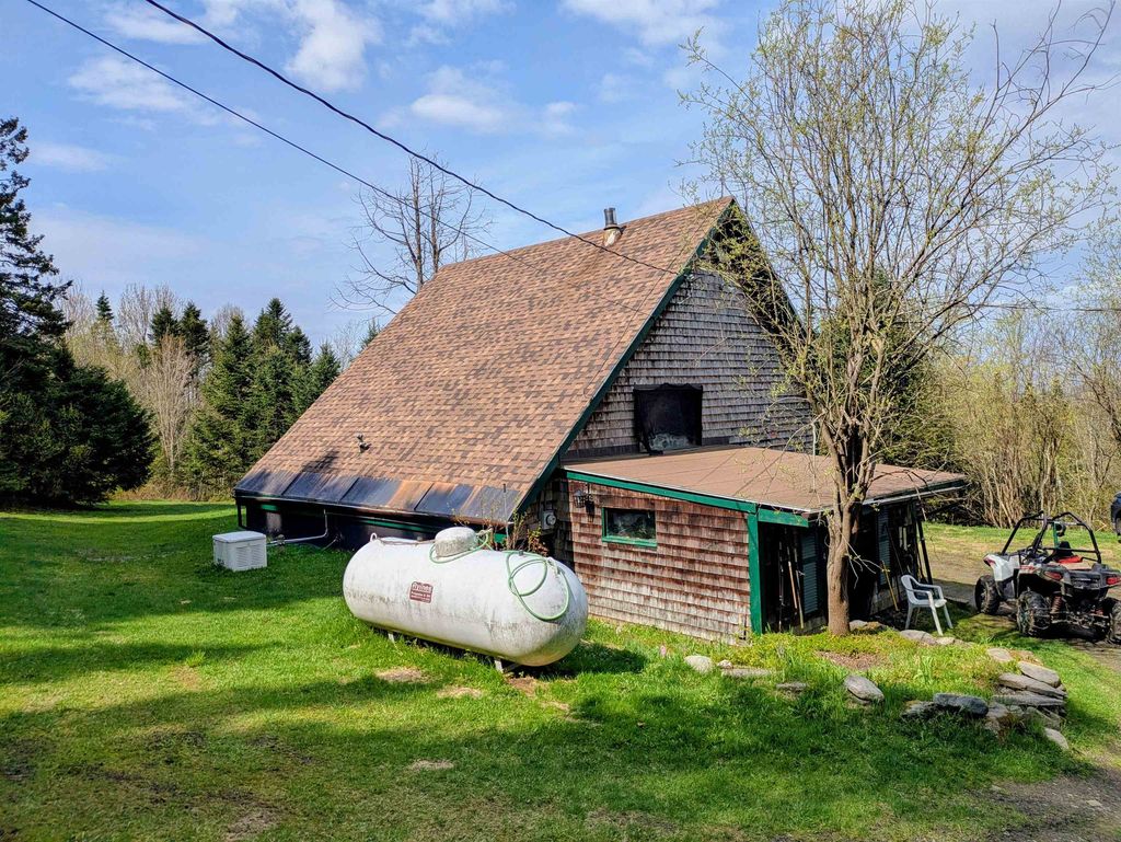 Photo of 17 Plateau Road, Stewartstown, NH 03597 (MLS # 5089708)