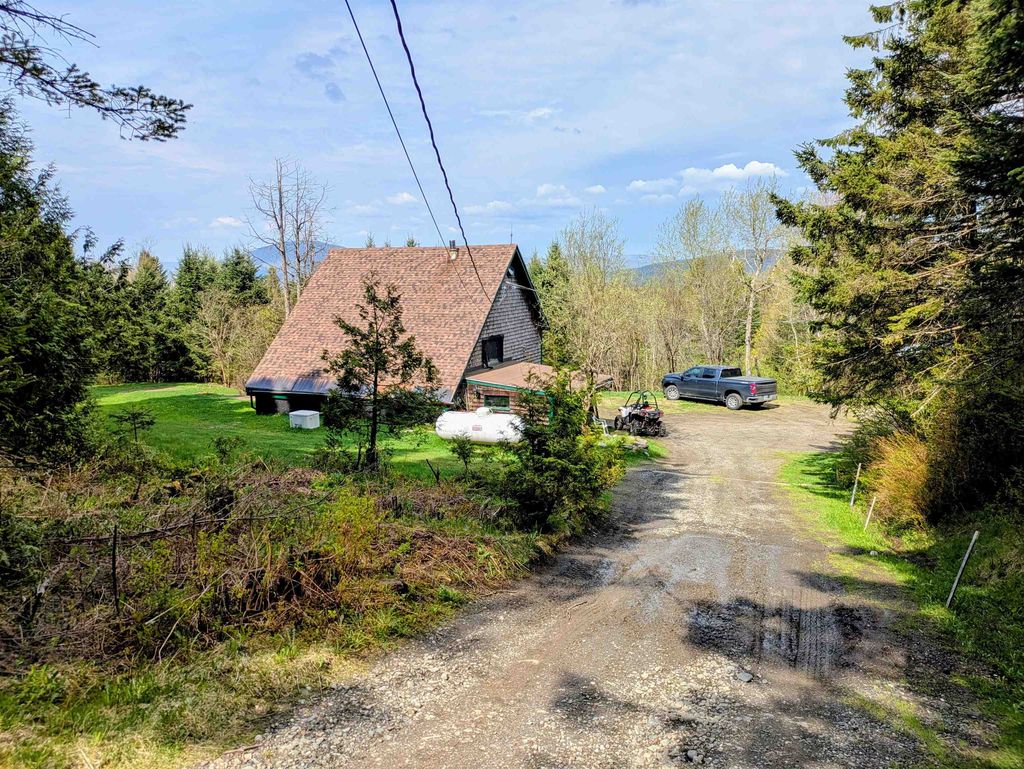 Photo of 17 Plateau Road, Stewartstown, NH 03597 (MLS # 5089708)