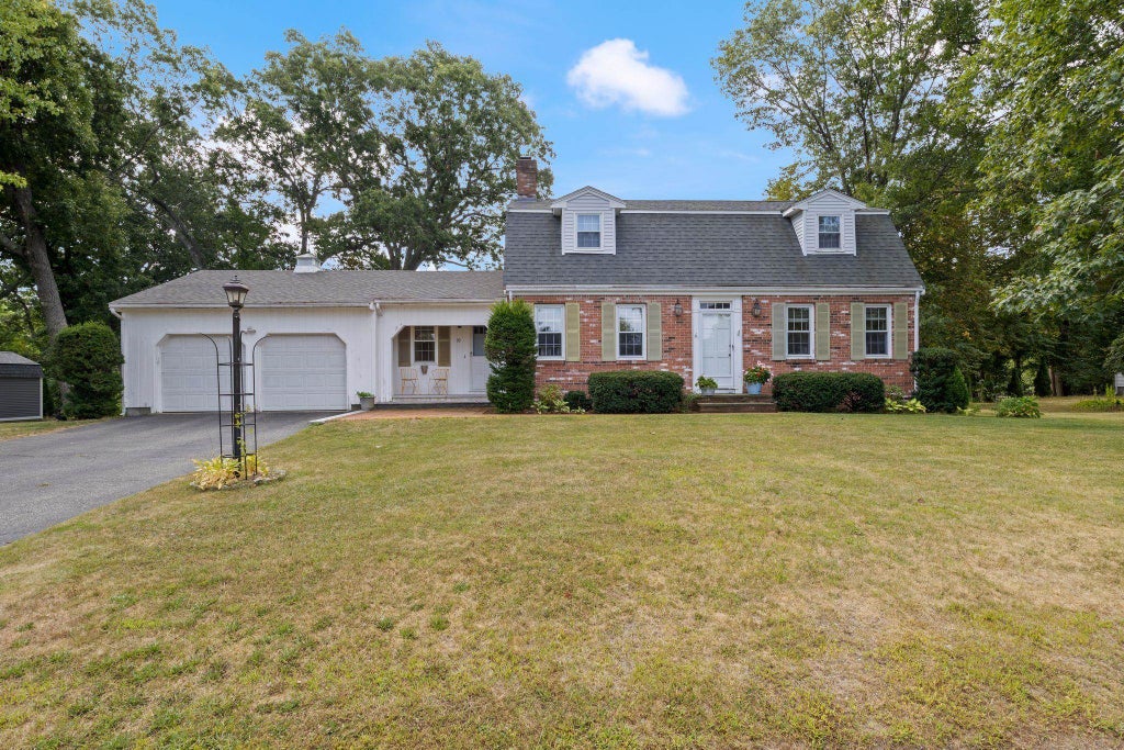 Photo of 99 Presidential Circle, Hampton, NH 03842 (MLS # 5107823)
