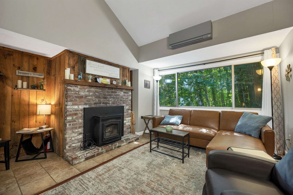 Photo of 18 Condo Road #3, Campton, NH 03223 (MLS # 5110292)