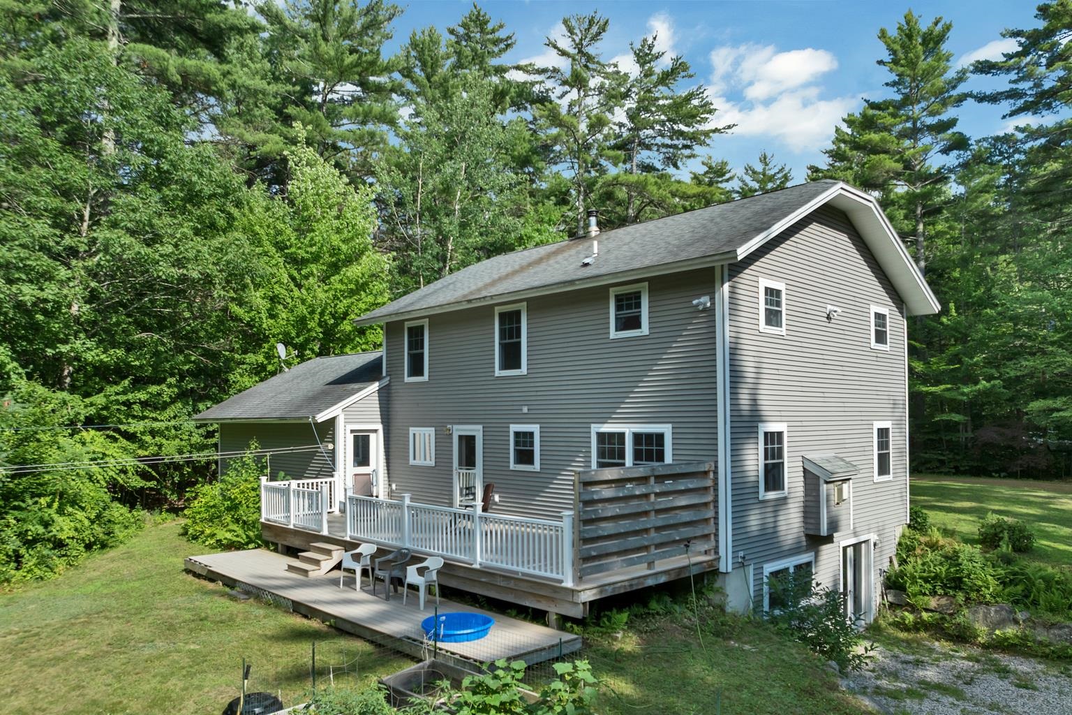 40 Friar Tuck Way 278-023