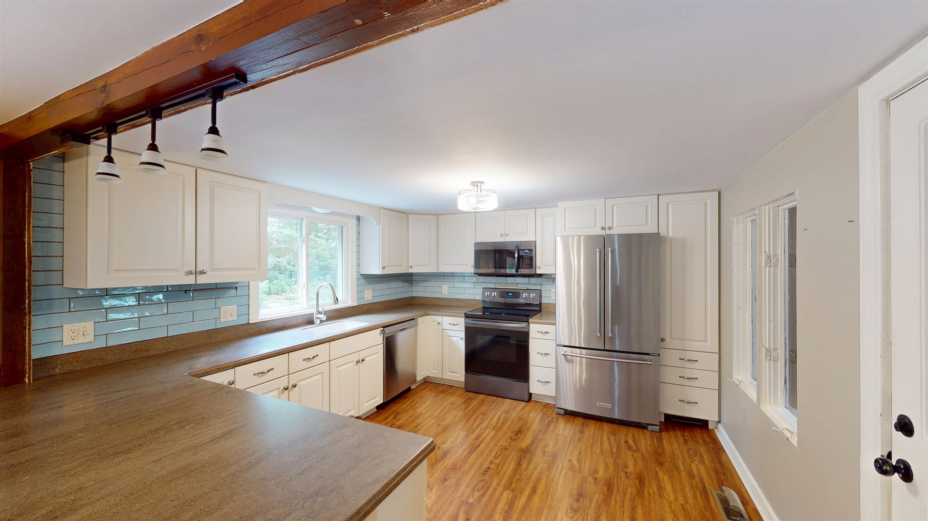 4 Corwin Drive