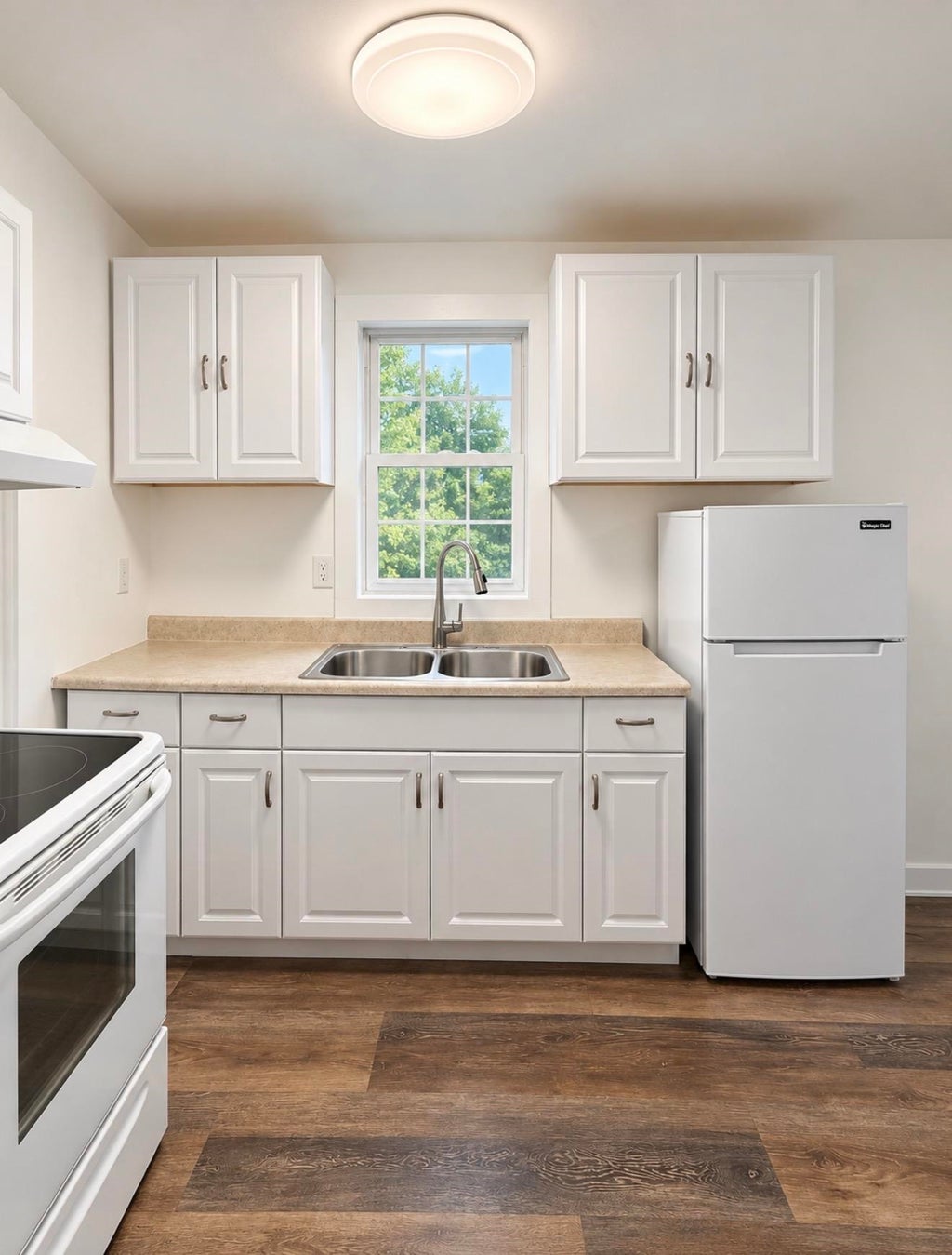 Photo of 547 Central Avenue #B, Dover, NH 03820 (MLS # 5111828)