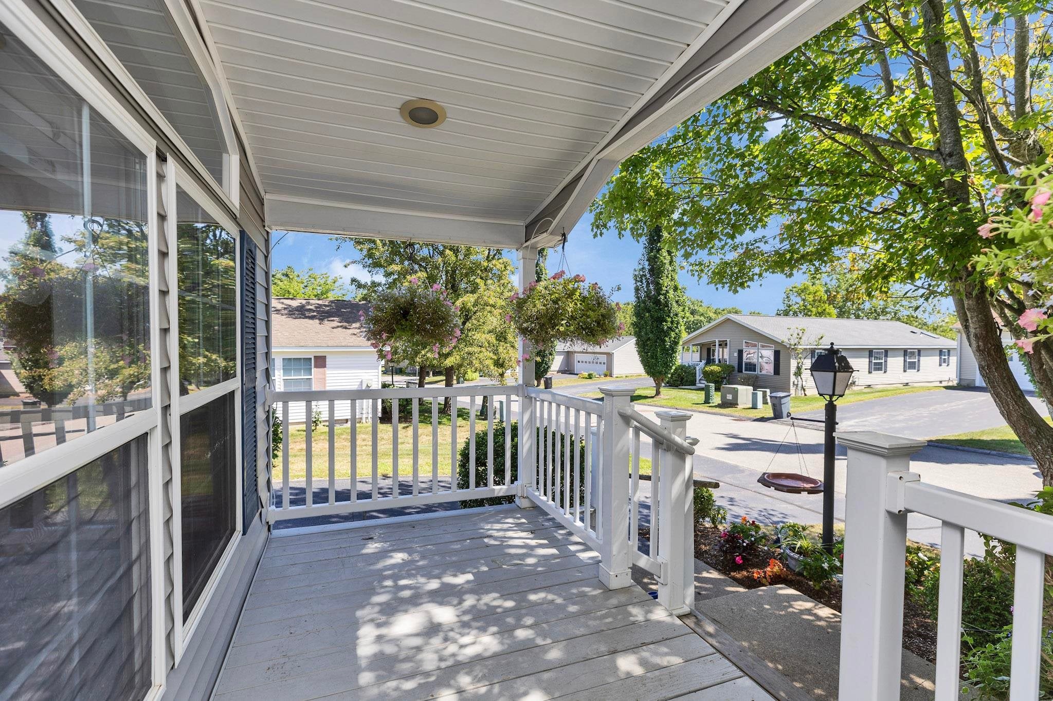24 Stagecoach Way