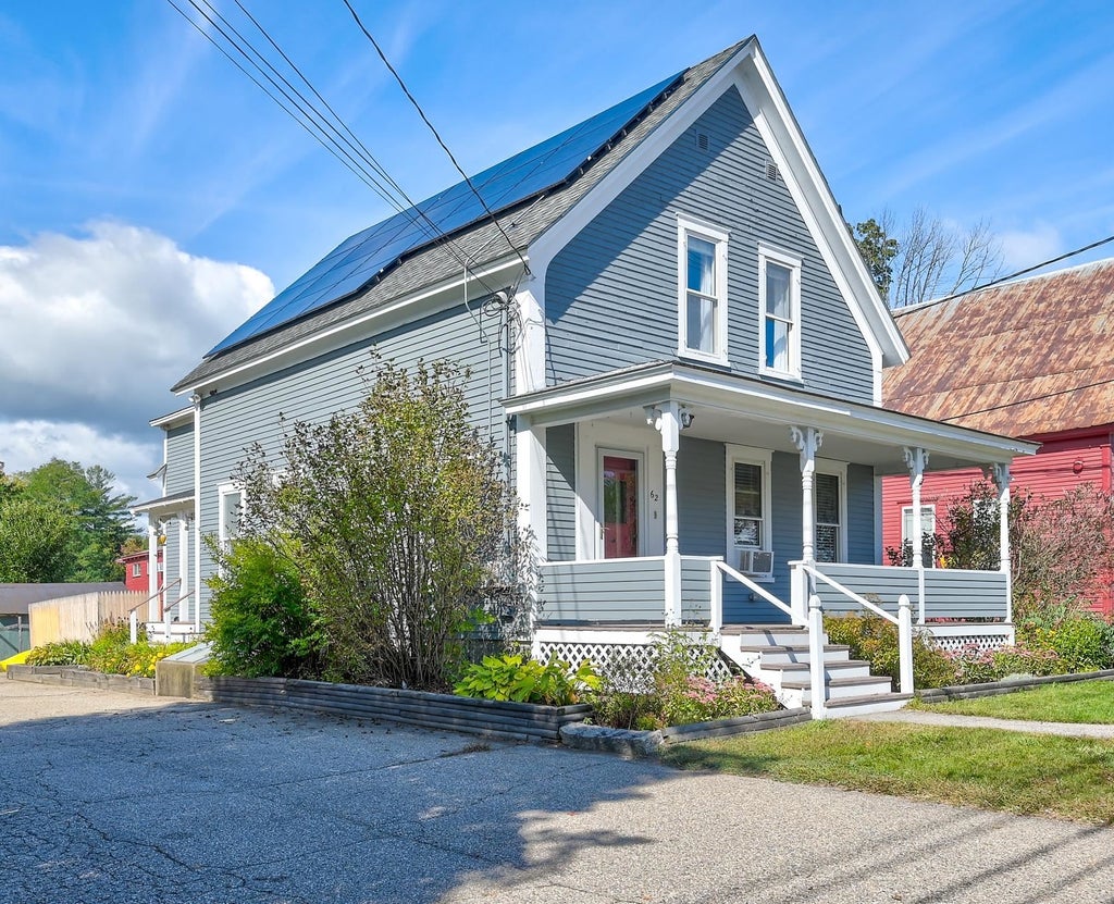Photo of 62 Pleasant Street, Conway, NH 03818 (MLS # 5111086)