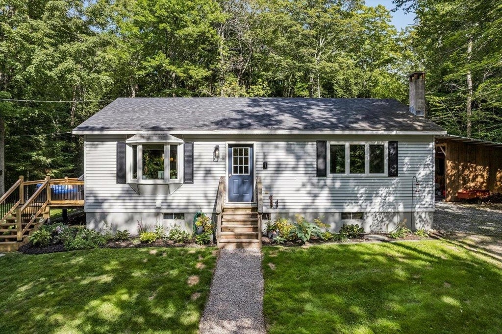 Photo of 74 Silver Springs Drive, Lempster, NH 03605 (MLS # 5107036)