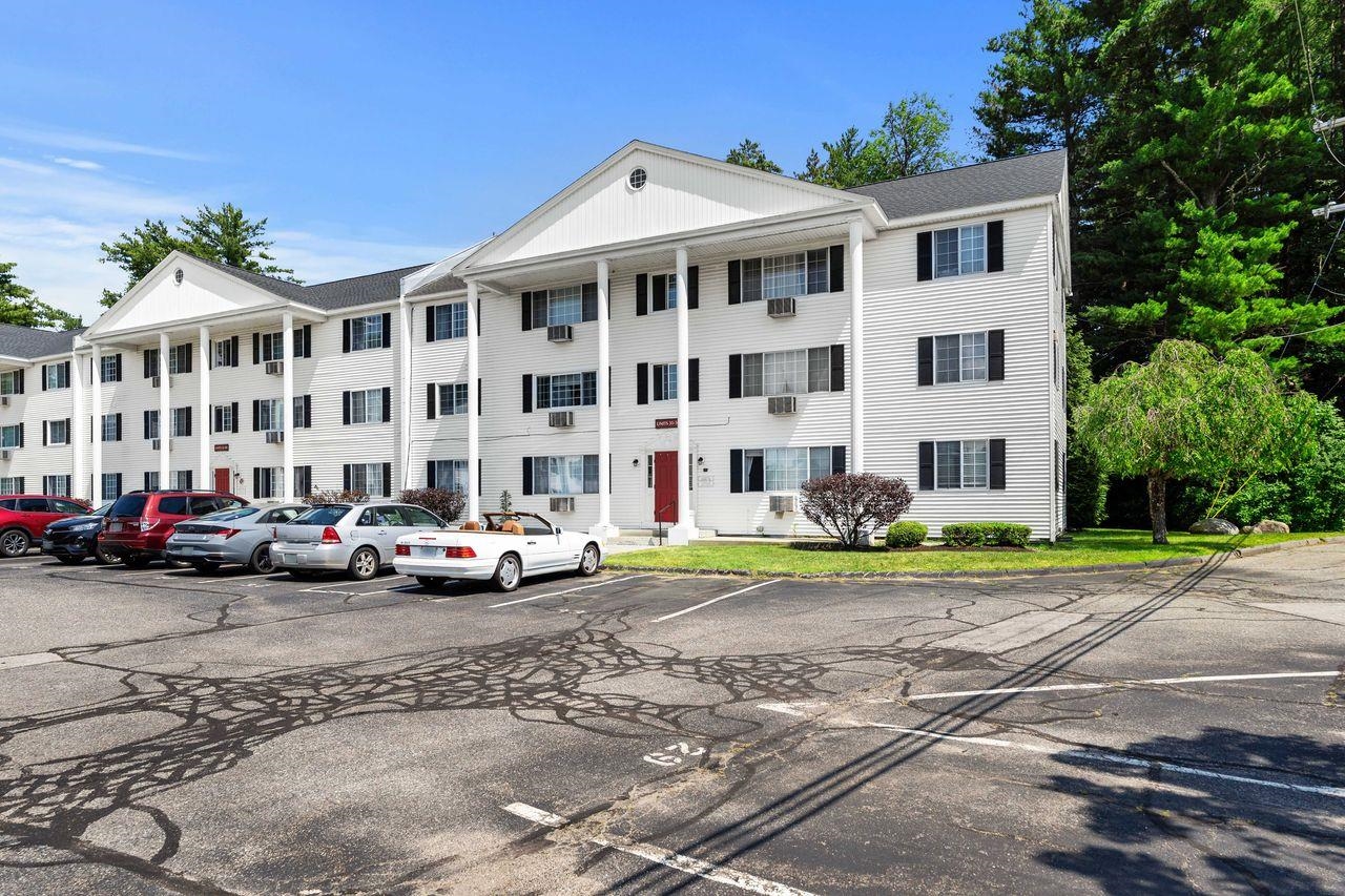 105 Portsmouth Avenue 31