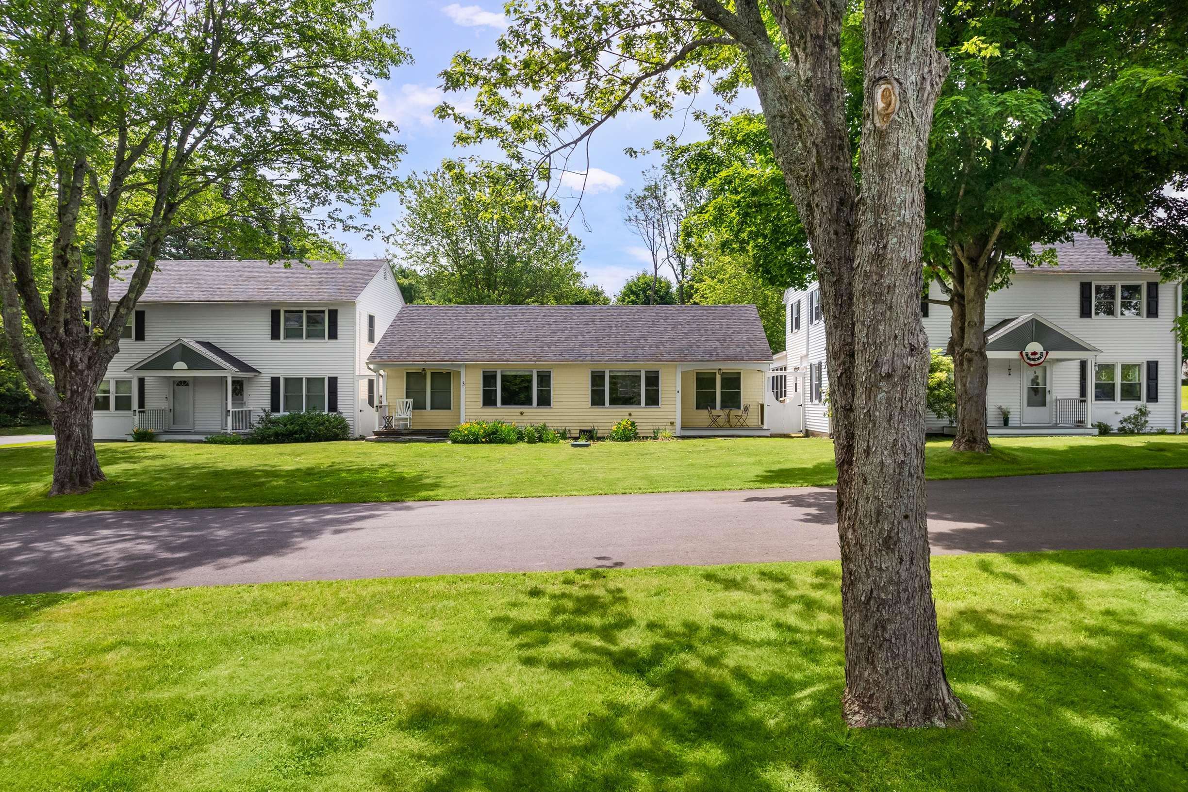 18 Woodside Meadow Road 4
