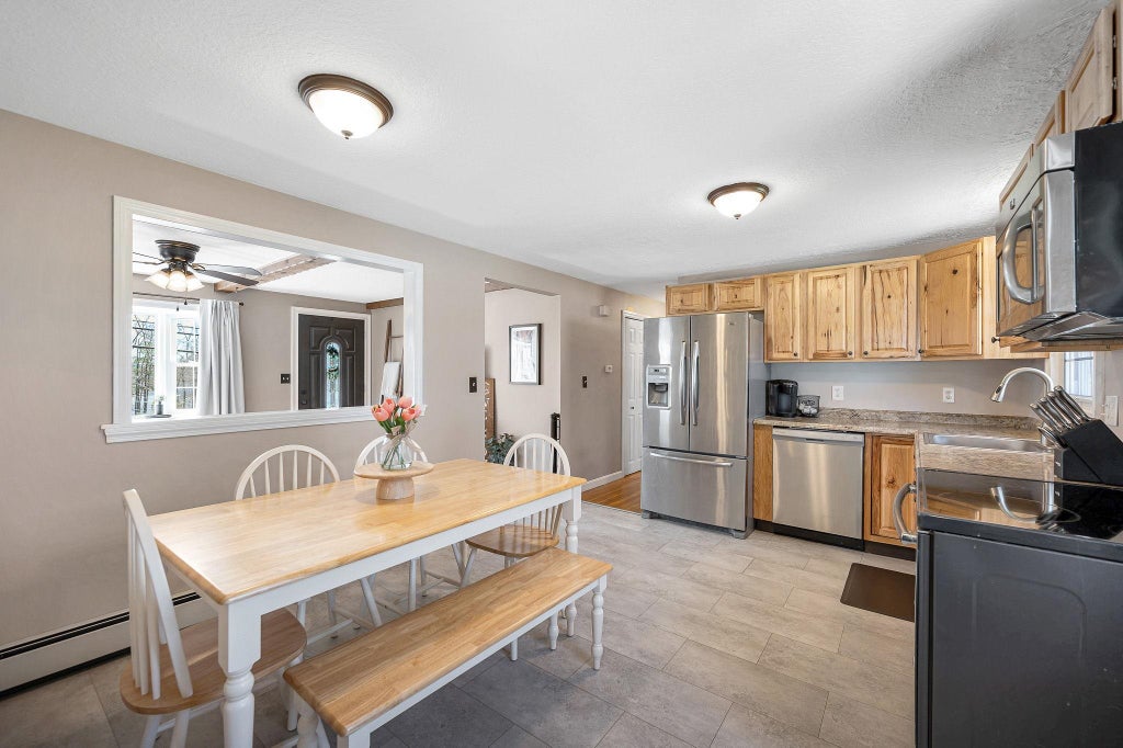 Photo of 30 Back River Road, Merrimack, NH 03054 (MLS # 5085569)