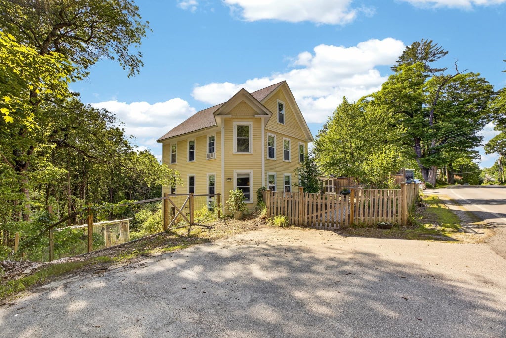 Photo of 17 Forest Road, Hancock, NH 03449 (MLS # 5094020)
