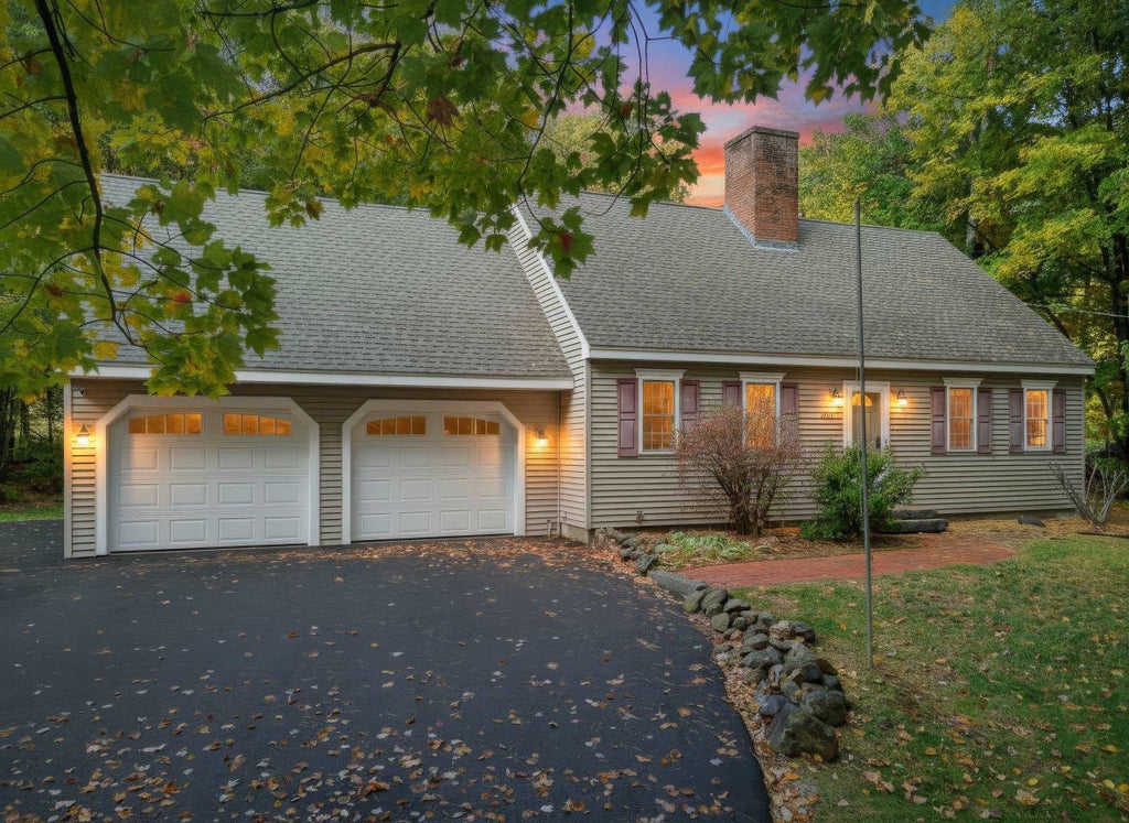 Photo of 229 Tirrell Hill Road, Goffstown, NH 03045 (MLS # 5115390)