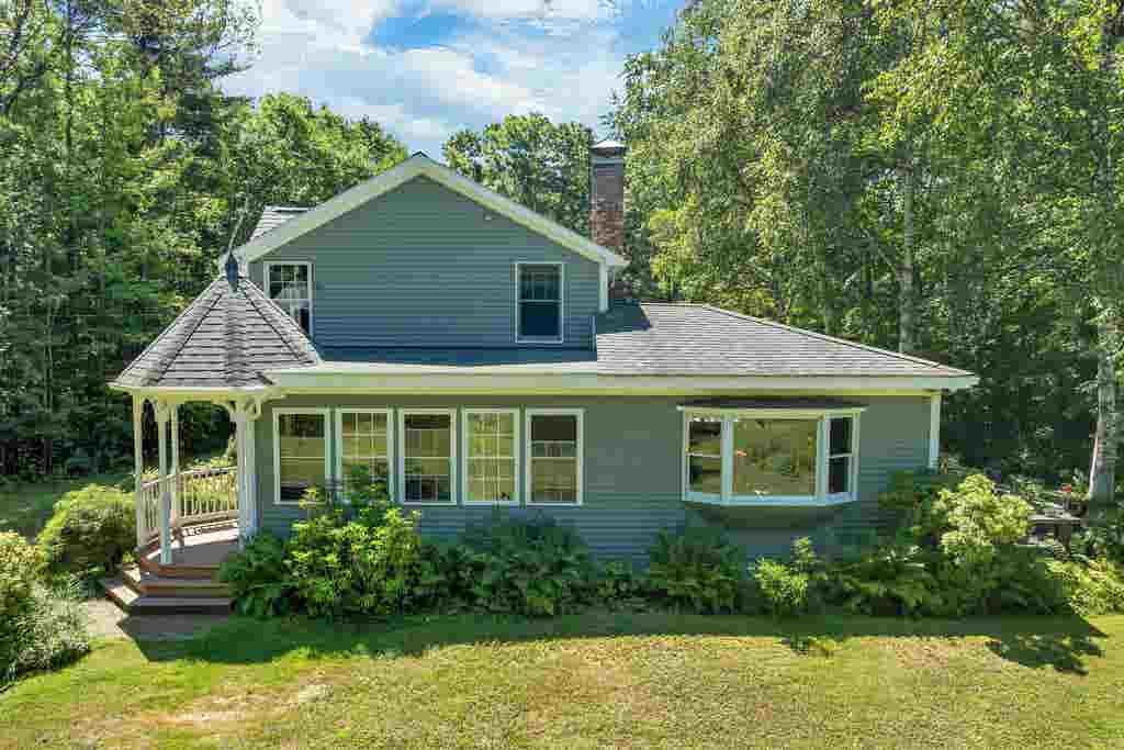 Photo of 27 Swallow Road, Belmont, NH 03220 (MLS # 5105927)