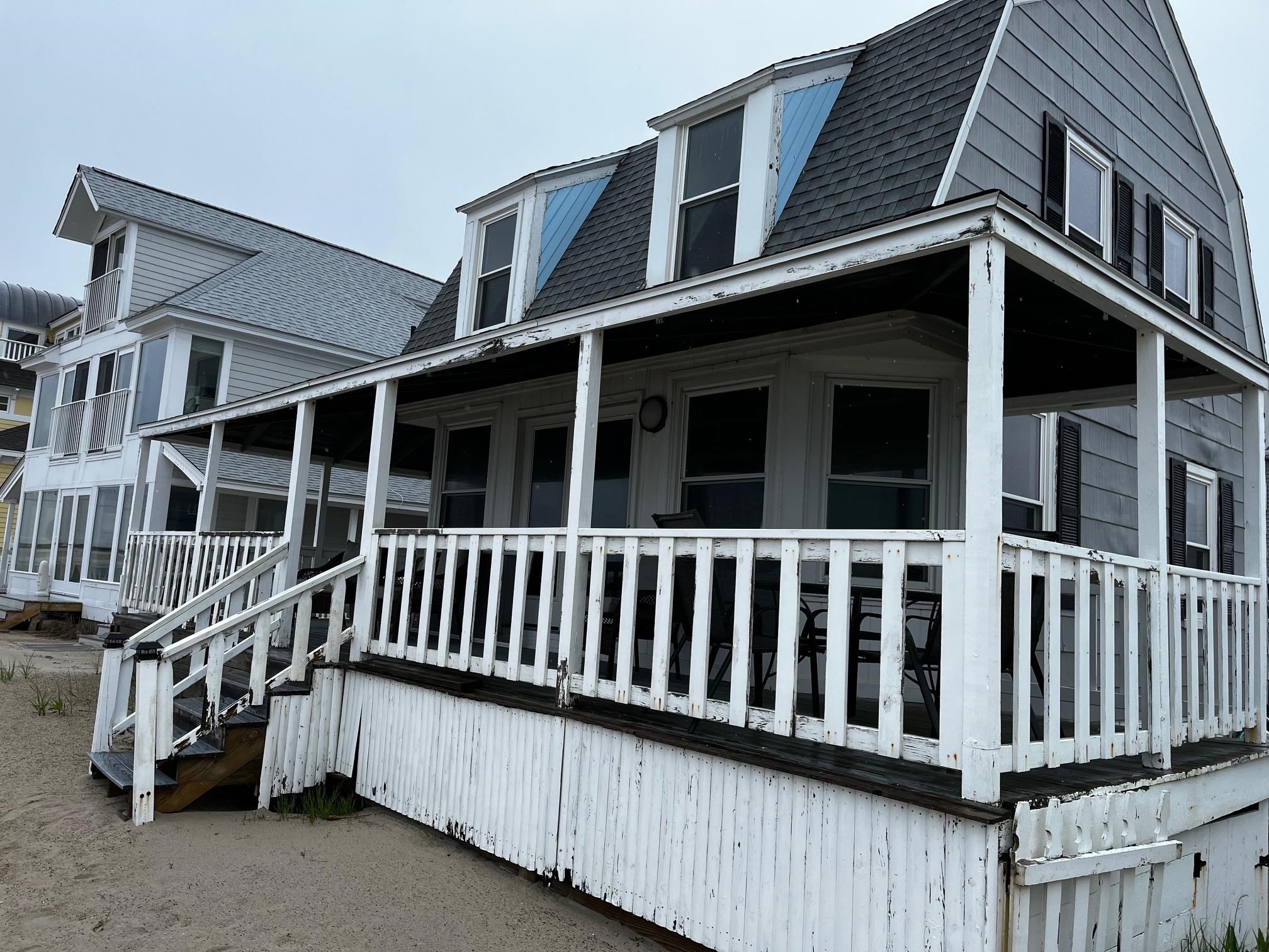 432 North End Boulevard - Photo 2