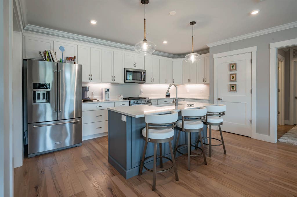 Photo of 7 Longview Drive #206, Atkinson, NH 03811 (MLS # 5103832)
