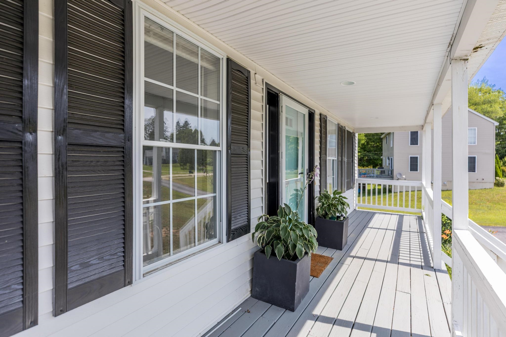 7 Squire Drive