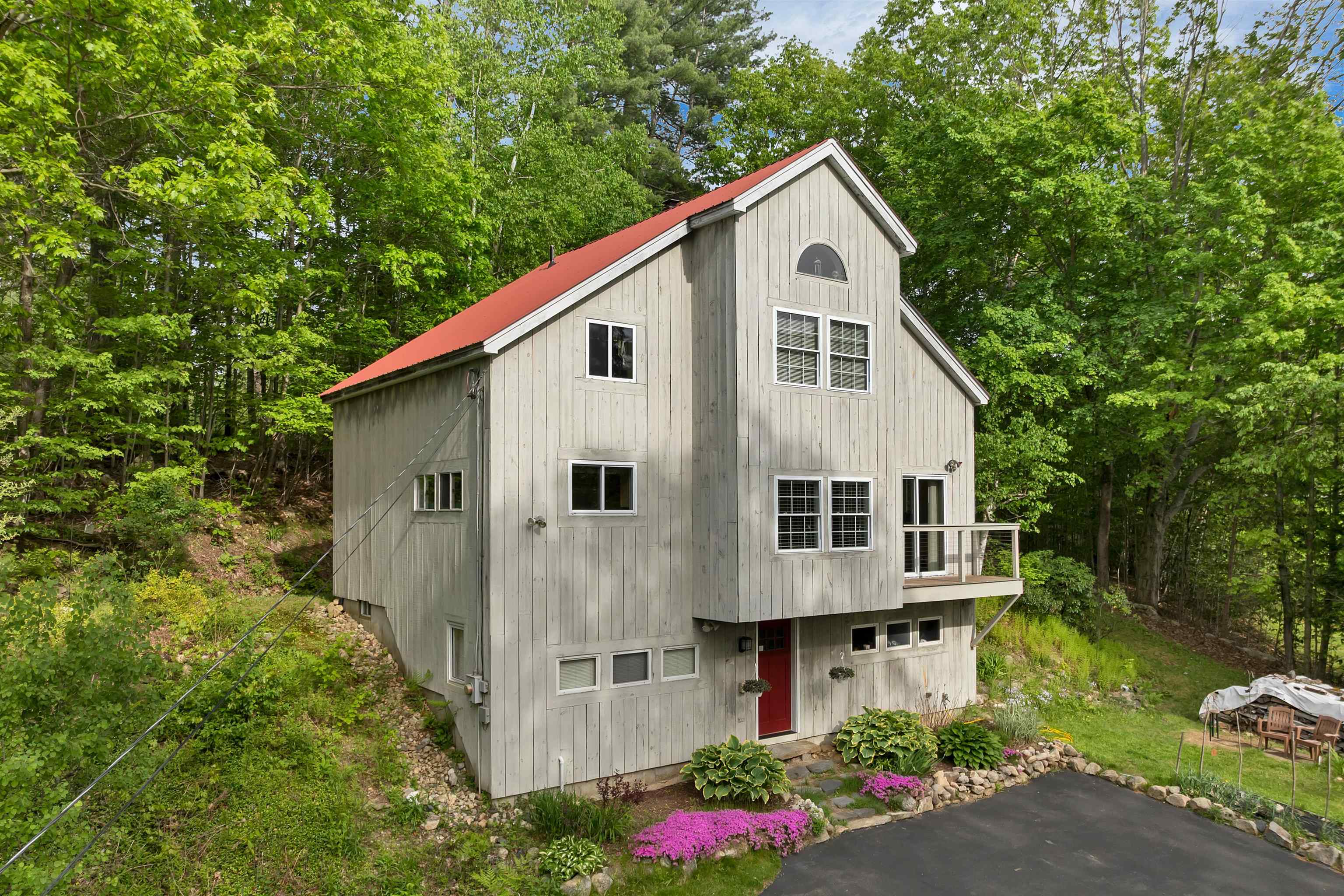 495 North Shore Road