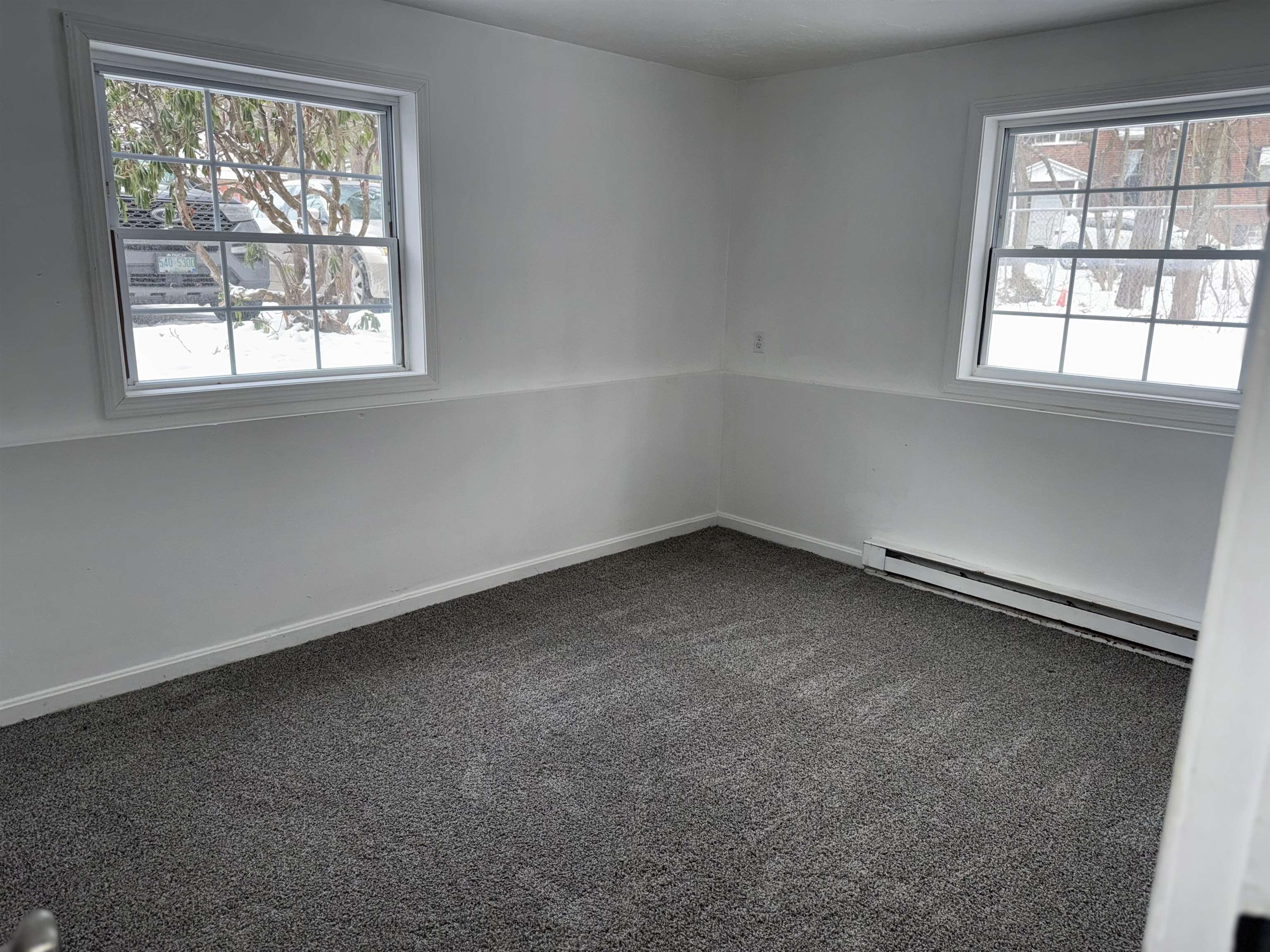 185 Loudon Road 8