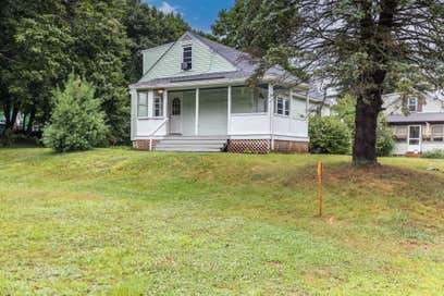 11 Turgeon Lane Somersworth NH 03878