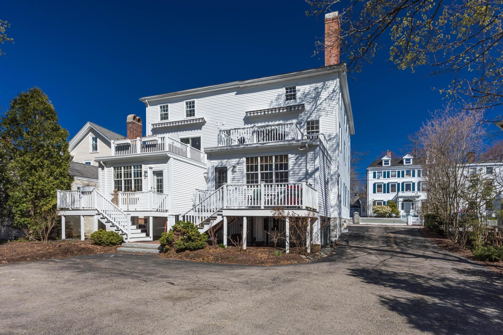 64 Austin Street 3