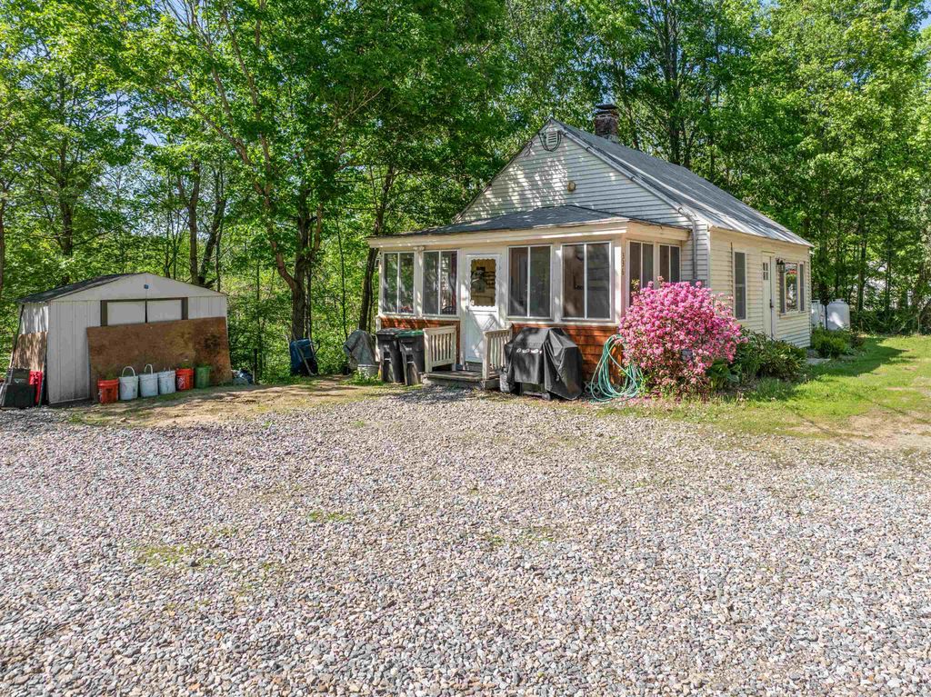 Photo of 336 New Hampton Road, Franklin, NH 03235 (MLS # 5078190)