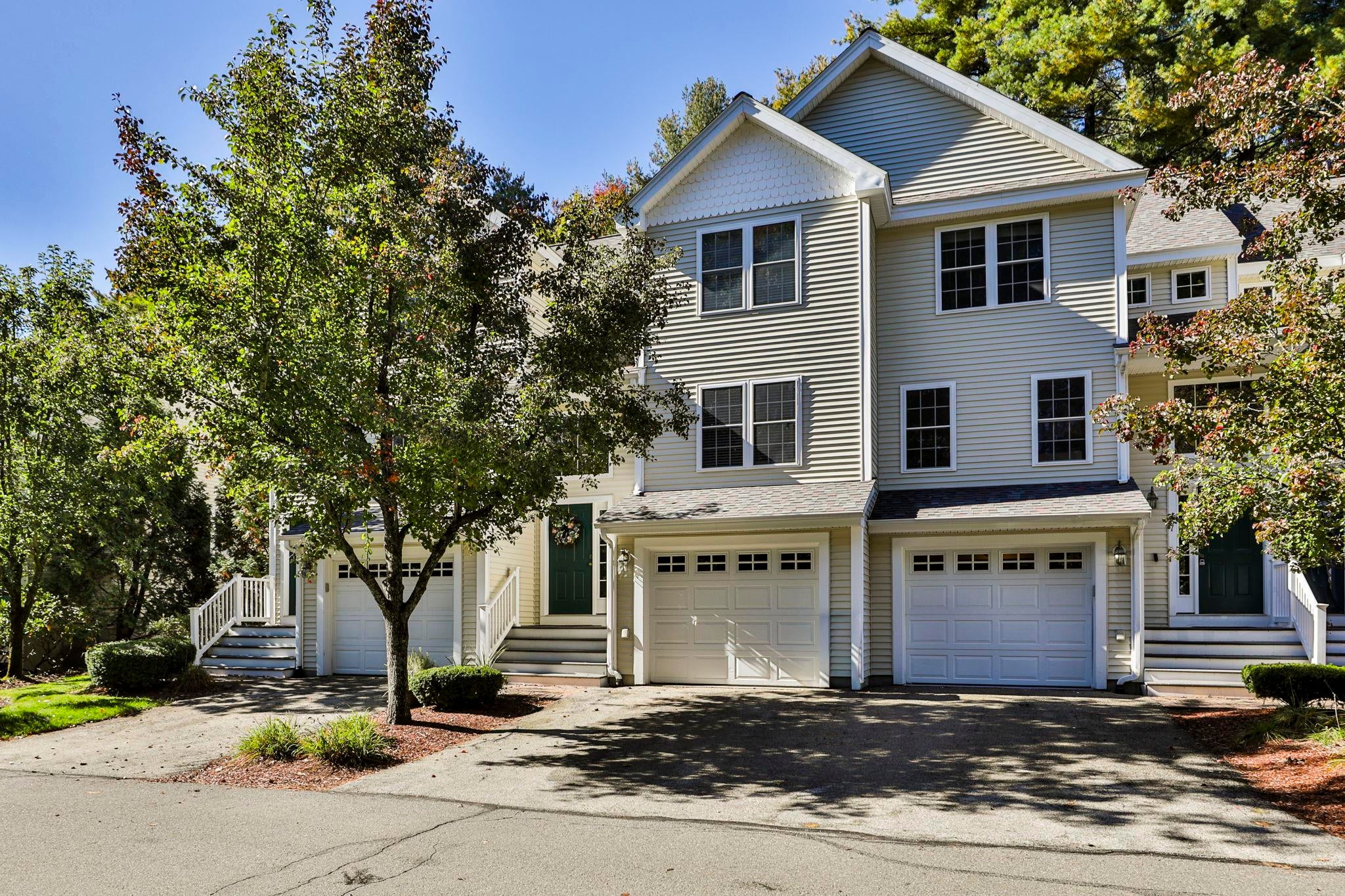 67 Barrington Avenue