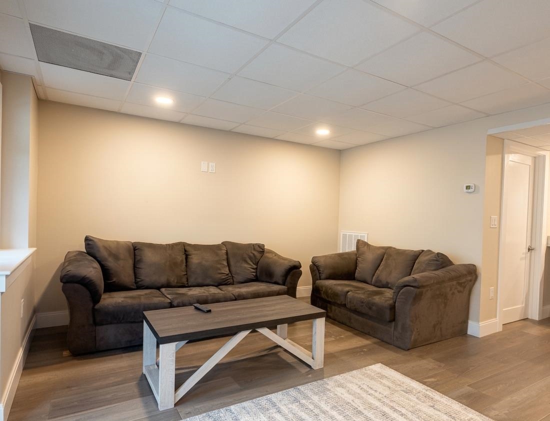 308 Portsmouth Avenue lower level