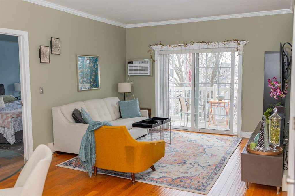 Photo of 18 Harbor Avenue #304, Nashua, NH 03060 (MLS # 5087058)