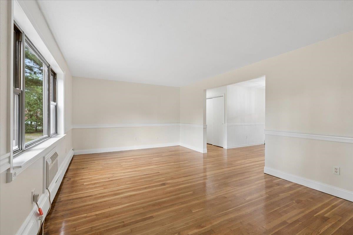 1 Brook Road 5