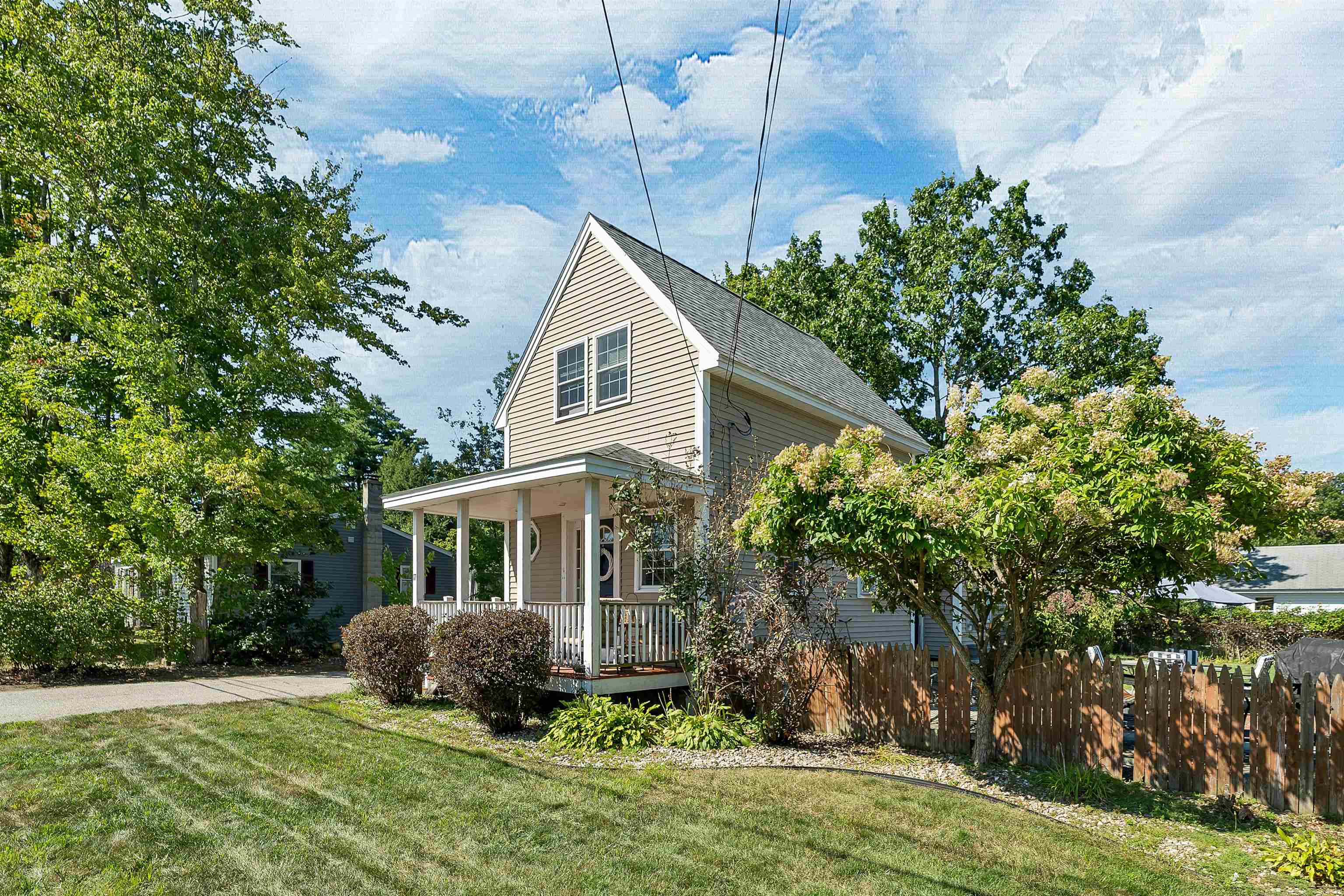 17 Manor Road