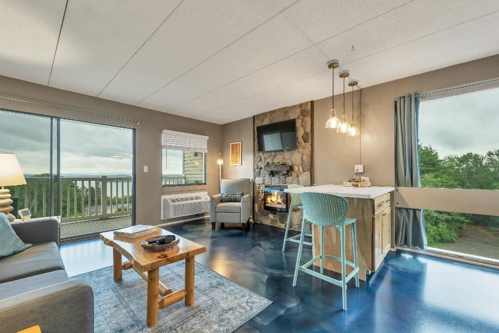 Photo of 375 Endicott Street N ST #307, Laconia, NH 03246 (MLS # 5101615)
