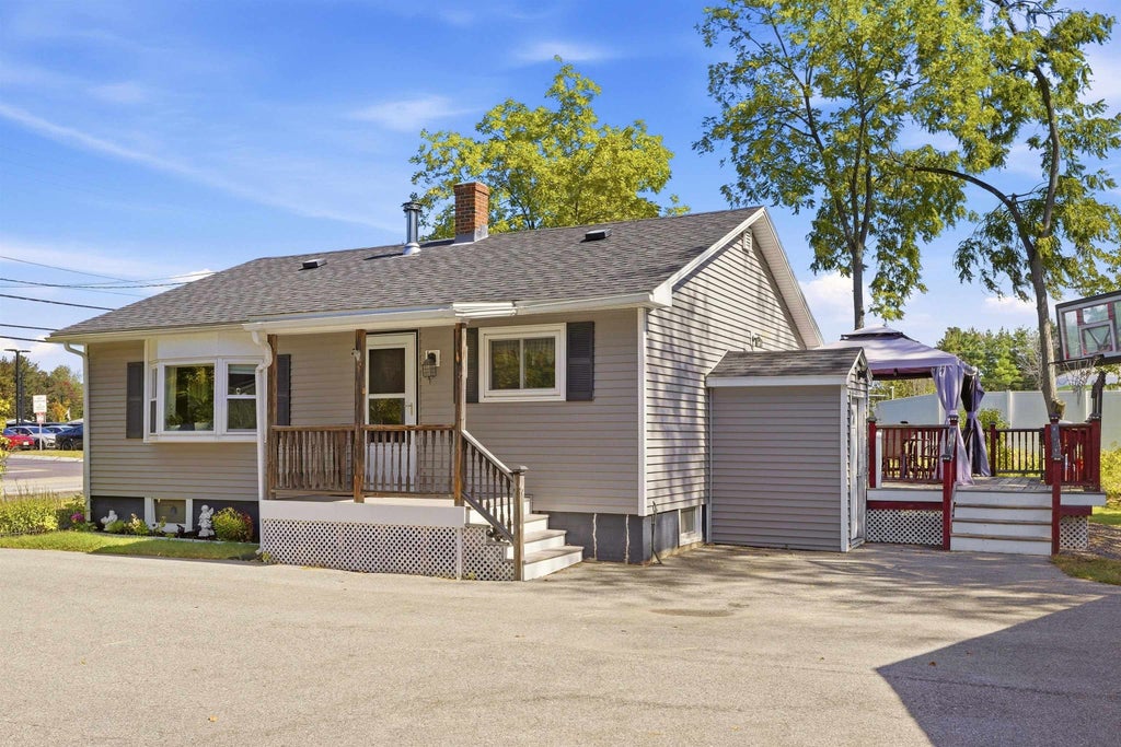 Photo of 144 Blackwater Road, Somersworth, NH 03878 (MLS # 5111117)
