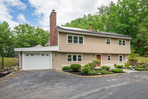 Photo of 48 Witches Spring Road, Hollis, NH 03049 (MLS # 5095306)