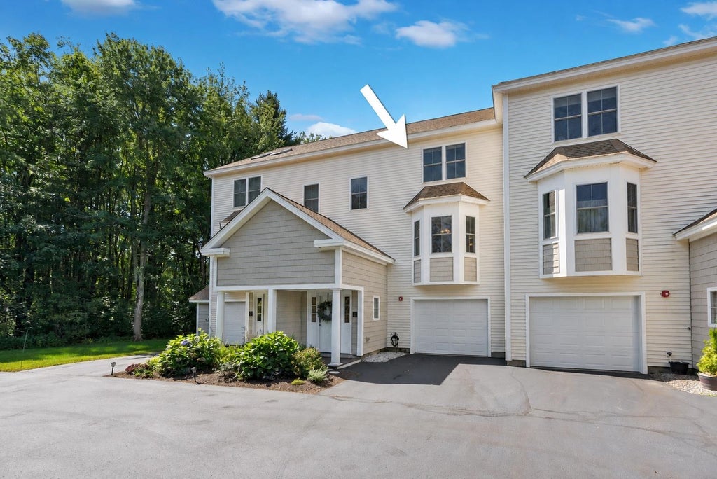 Photo of 243 Drakeside Road #4, Hampton, NH 03842 (MLS # 5107079)