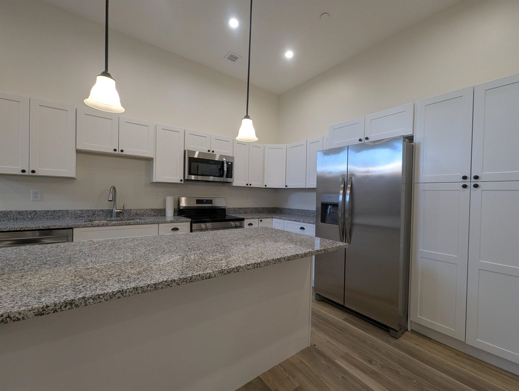 Photo of 22 South Main Street #202, Rochester, NH 03867 (MLS # 5093612)