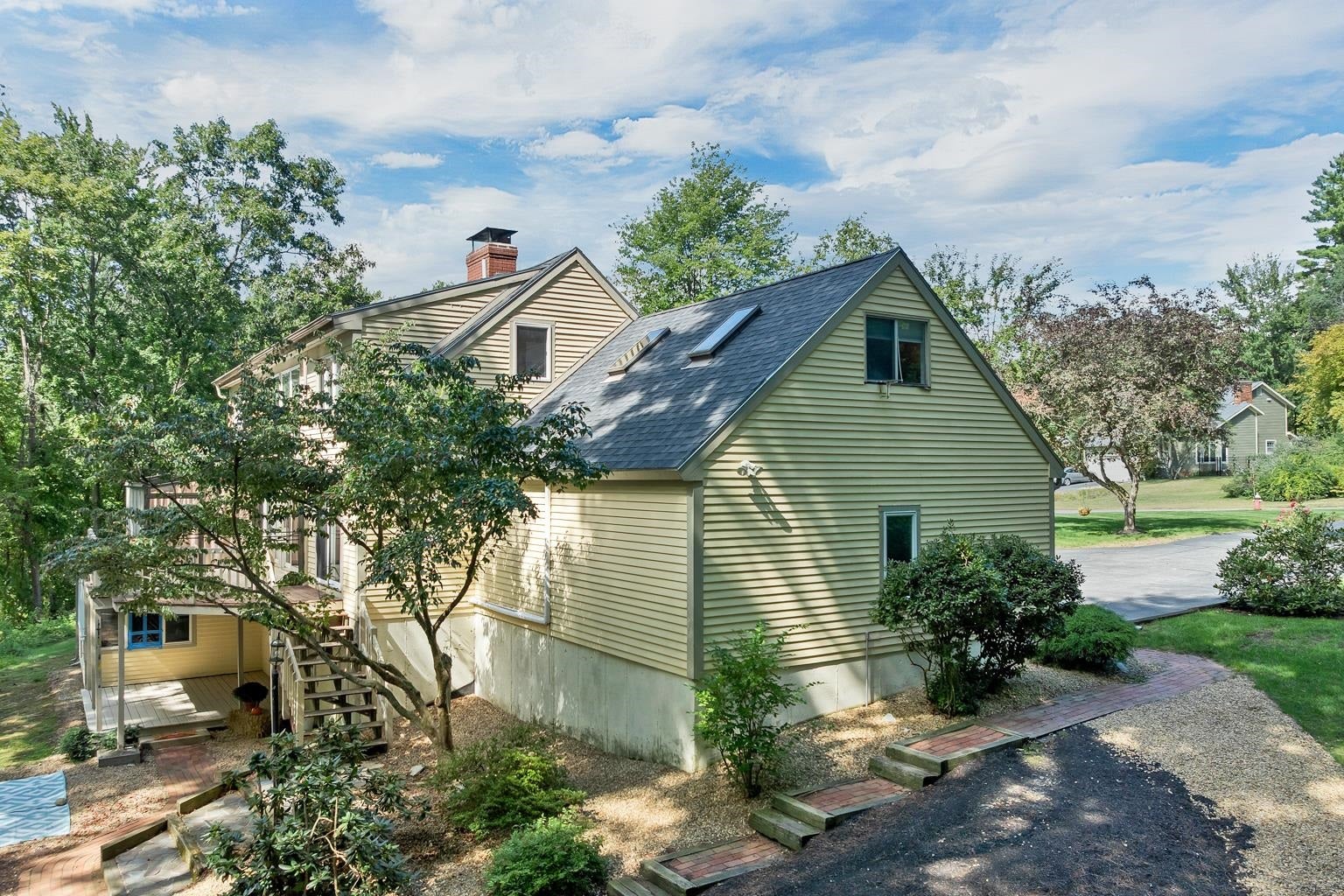 7 Virginia Court