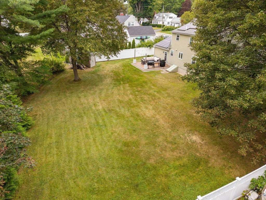Photo of 15 Hawthorne Road, Dover, NH 03820 (MLS # 5110760)