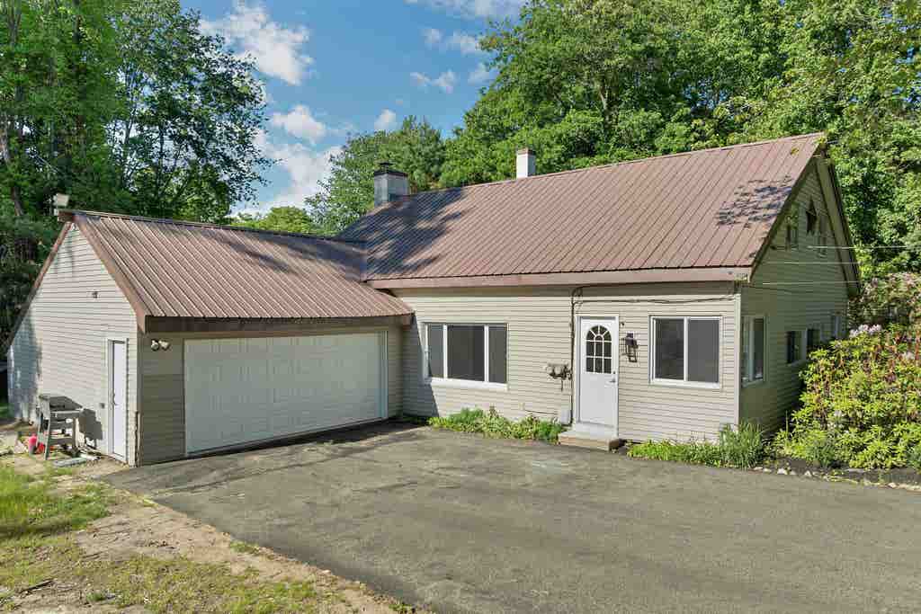 Photo of 3 Carter Road, Merrimack, NH 03054 (MLS # 5094028)