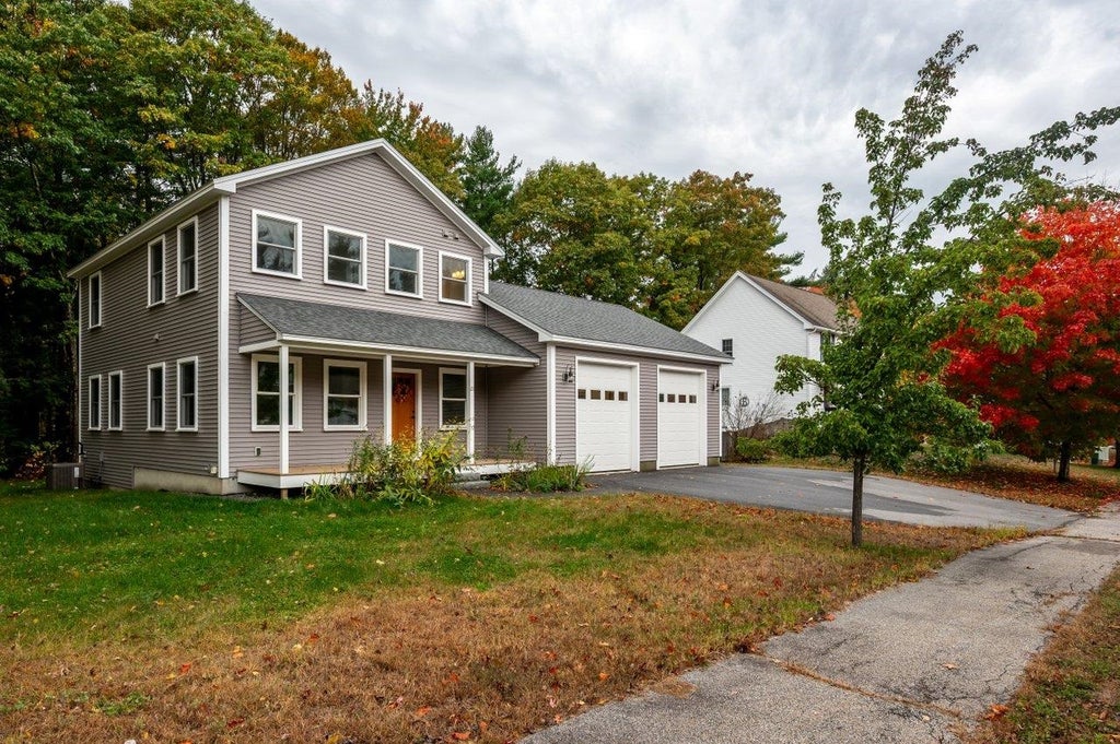 Photo of 21 Brenda Lane, Rochester, NH 03867 (MLS # 5114549)