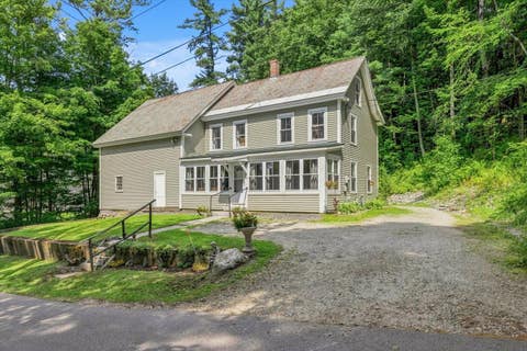 Photo of 8 Granite Street, Marlborough, NH 03455 (MLS # 5105542)