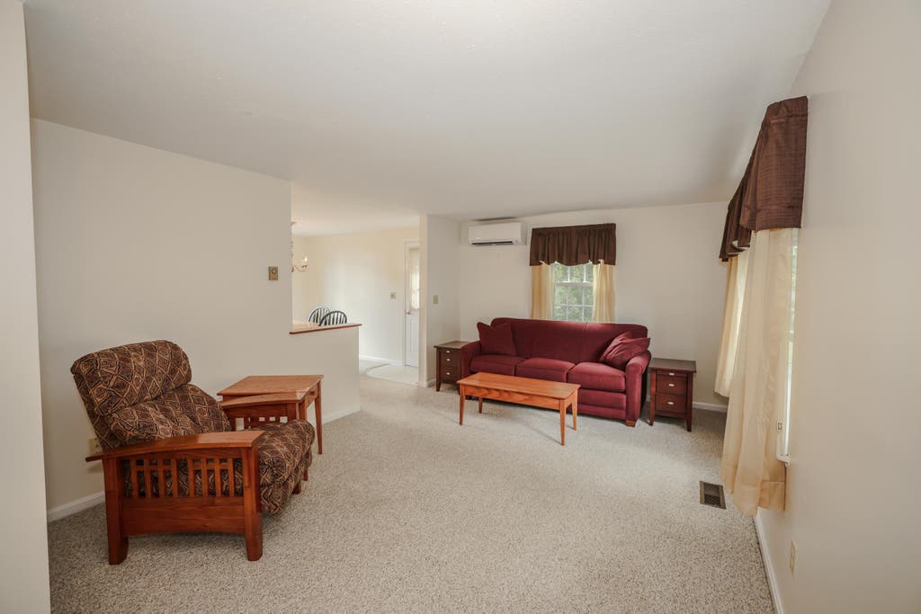 Photo of 1 Arabian Court, Goffstown, NH 03045 (MLS # 5106577)