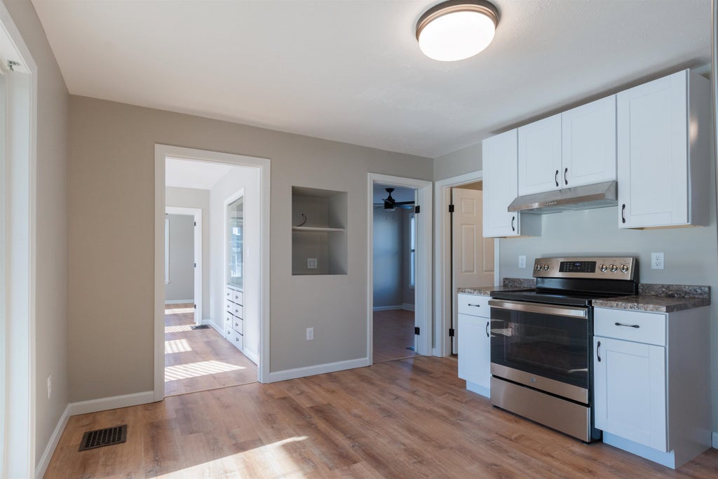 Photo of 115 Belmont Street, Manchester, NH 03103 (MLS # 5110812)